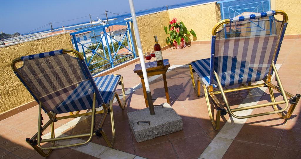 Hesperia Hotel Карловаси Экстерьер фото